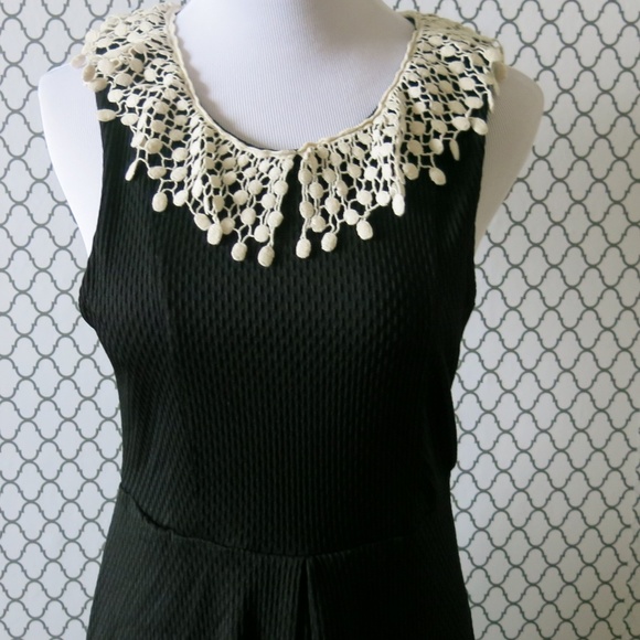 Free People Embroidered Neck Open Back Sleeveless Black Dress - Size Small - Picture 2 of 7